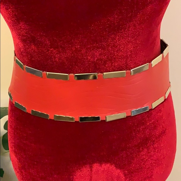 Unique Vintage Red Leather Belt size S-M - Picture 6 of 11